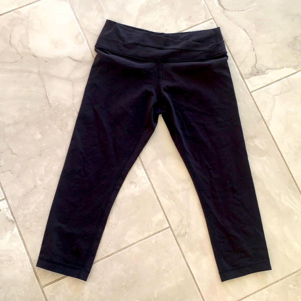 Lululemon Capri black leggings